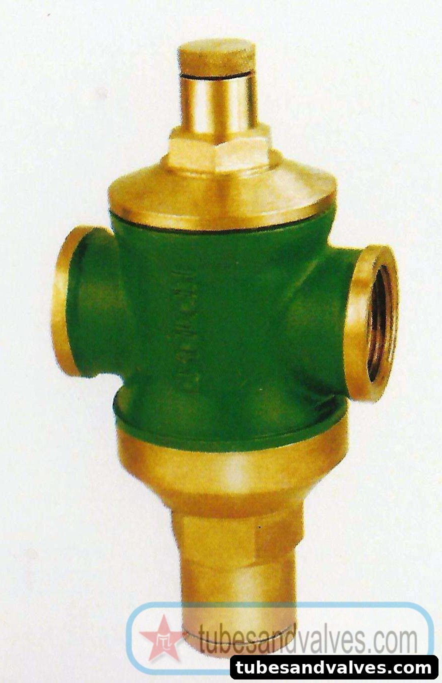 15mm (1/2") ZOLOTO PRESSURE REDUCING VALVE - BRONZE COMPACT MODEL - SCREWED product image