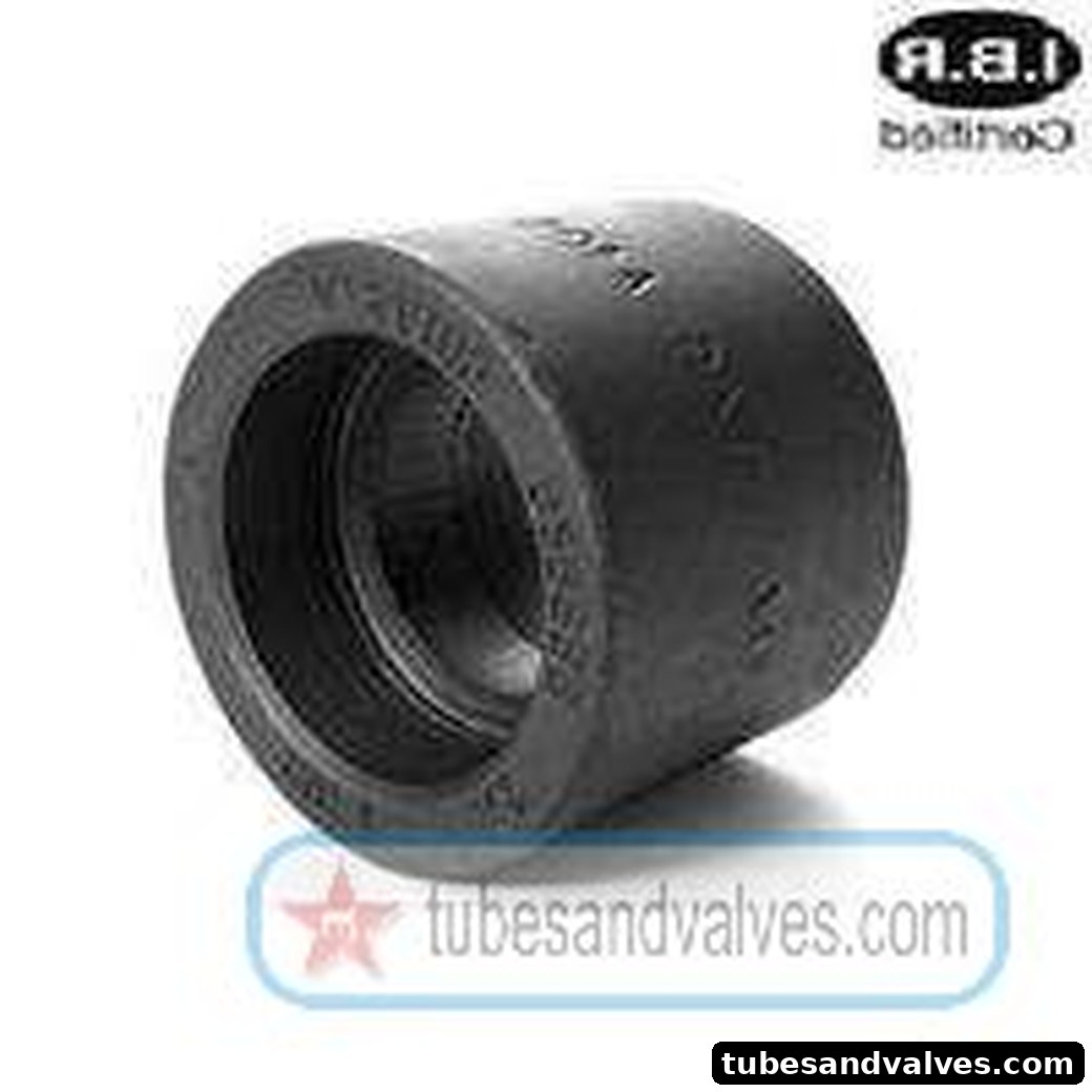 32mm or 1 1/4" NB IBR FS-FORGED STEEL COUPLING S/W-SOCKET WELD 3000 LBS product image