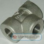 8mm or 1/4" NB FS-FORGED STEEL TEE S/E-SCREWED END-THREADED END TO NPT 3000 LBS 8mm or 1/4" NB FS-FORGED STEEL TEE S/E-SCREWED END-THREADED END TO NPT 3000 LBS